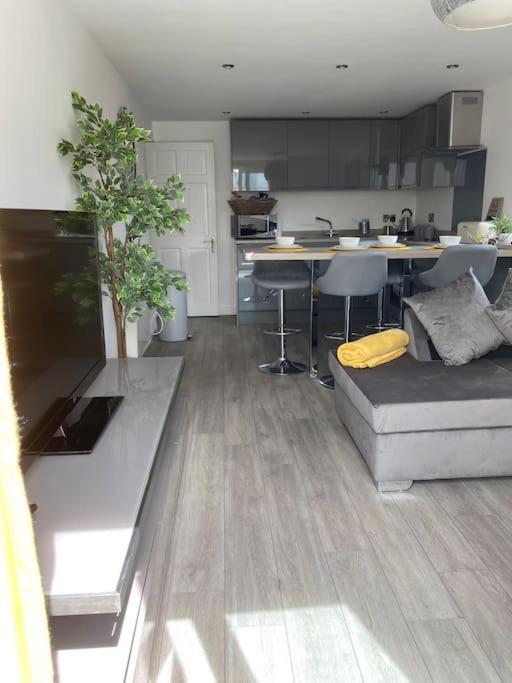 Flat Lode Nook Modern 2 Bed Home With Hot Tub Pool Exteriör bild